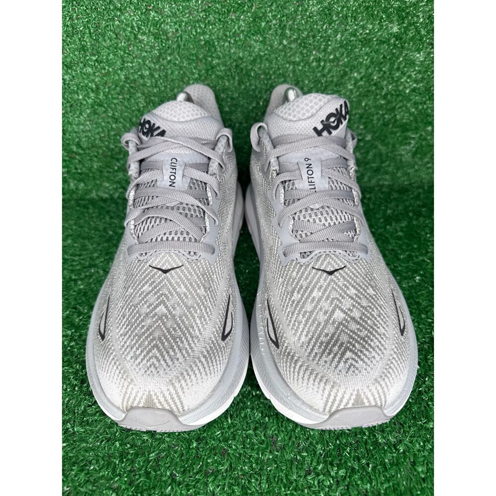 Hoka One One Clifton 9 Men's Size US 8.5 Harbor Mist Gray Running Shoes - Picture 2 of 8
